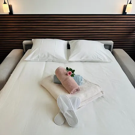 아파트 Romantique Avec Jacuzzi Prive - Apercu - Terrasse - Parking Gratuit 니스